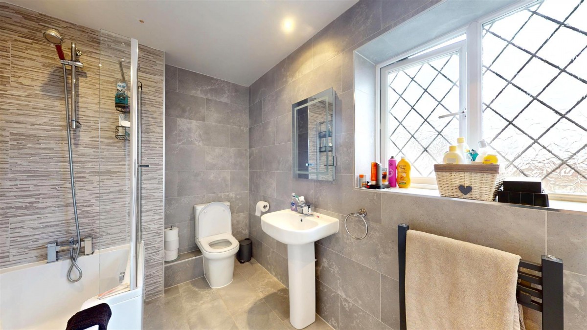 Swallow Close, Pool In Wharfedale, LS21