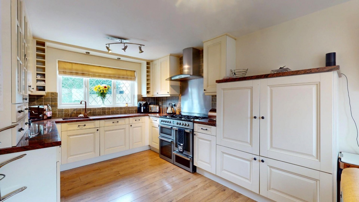 Swallow Close, Pool In Wharfedale, LS21