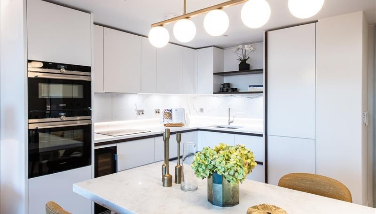 287 Garrett Mansions, Edgware Road, London, W2