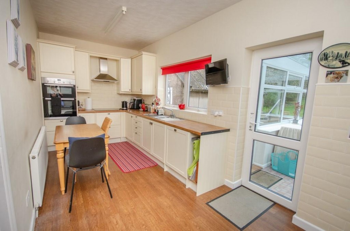 Hurstwood Road, Downend, Bristol, BS16 5EG