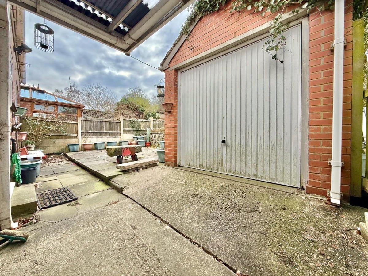 Hemingfield Road, Wombwell, Barnsley