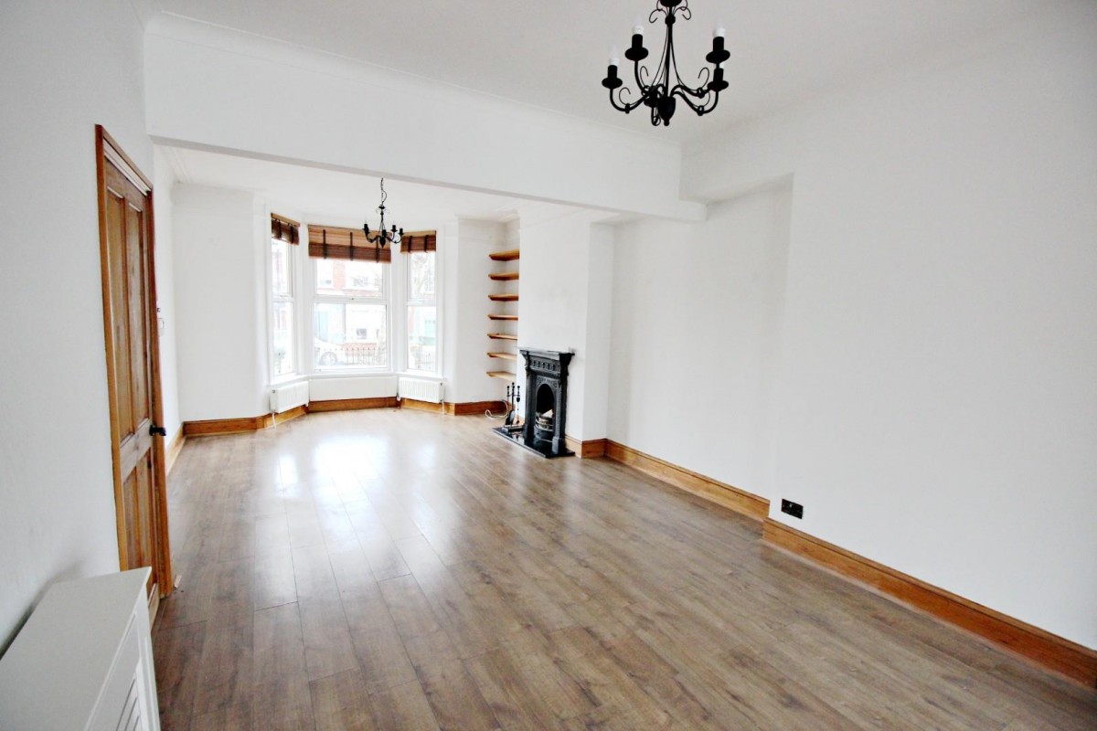 McLeod Road , London, SE2 0BS