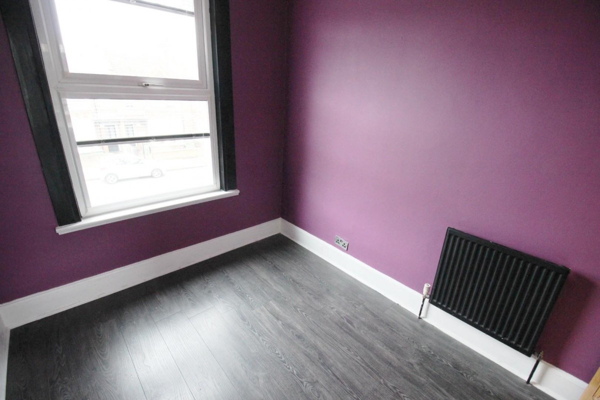 McLeod Road , London, SE2 0BS