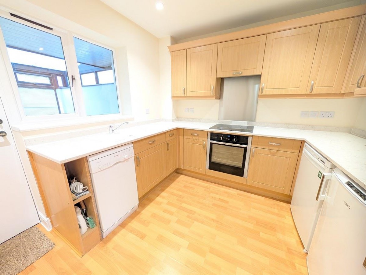 Courville Close, Alveston