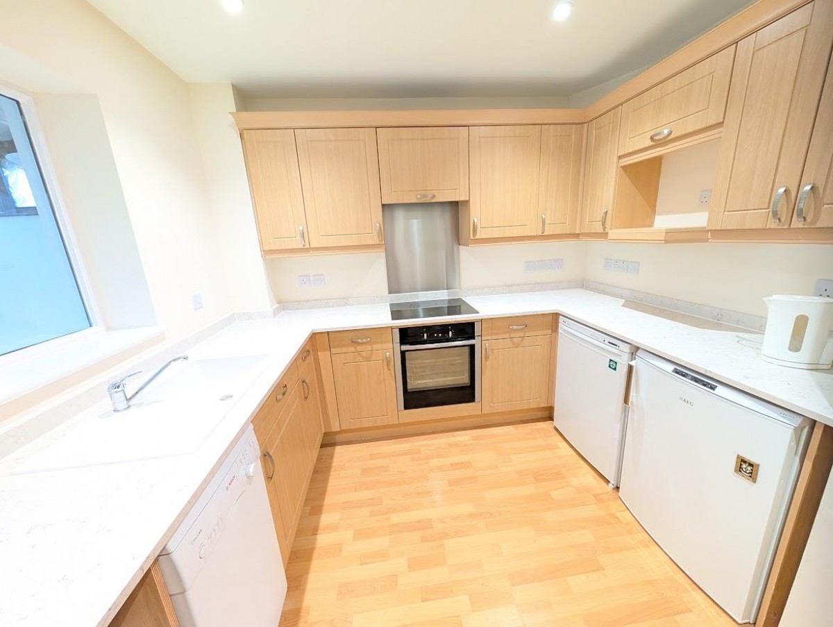 Courville Close, Alveston