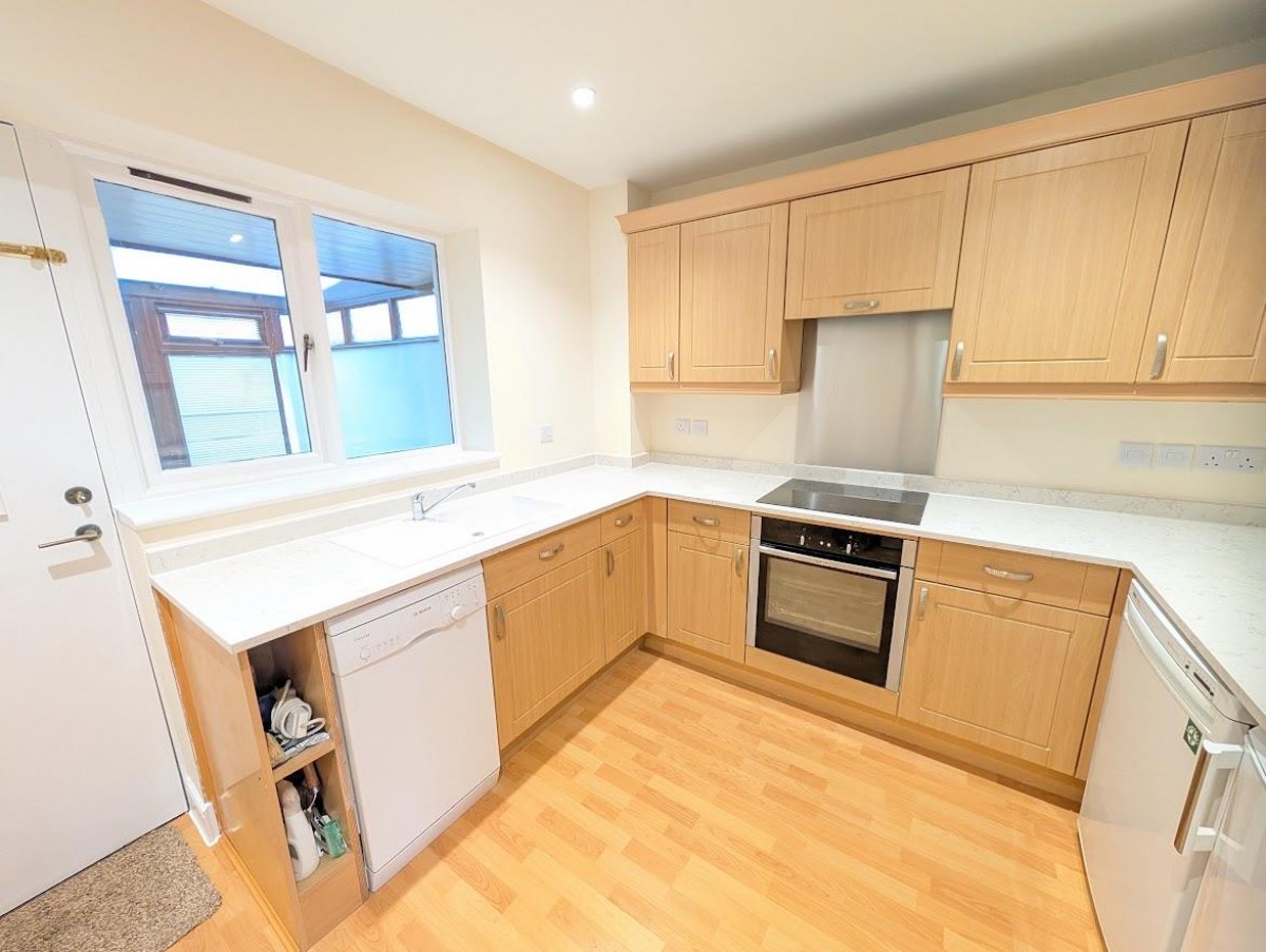 Courville Close, Alveston