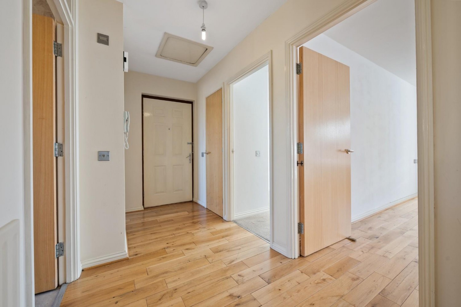 Eastway, London, E9