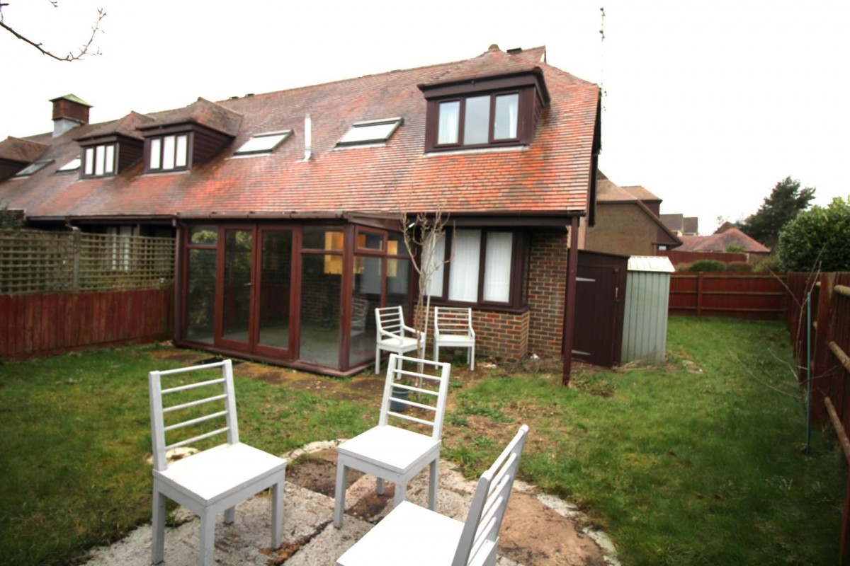 Courville Close, Alveston, Bristol