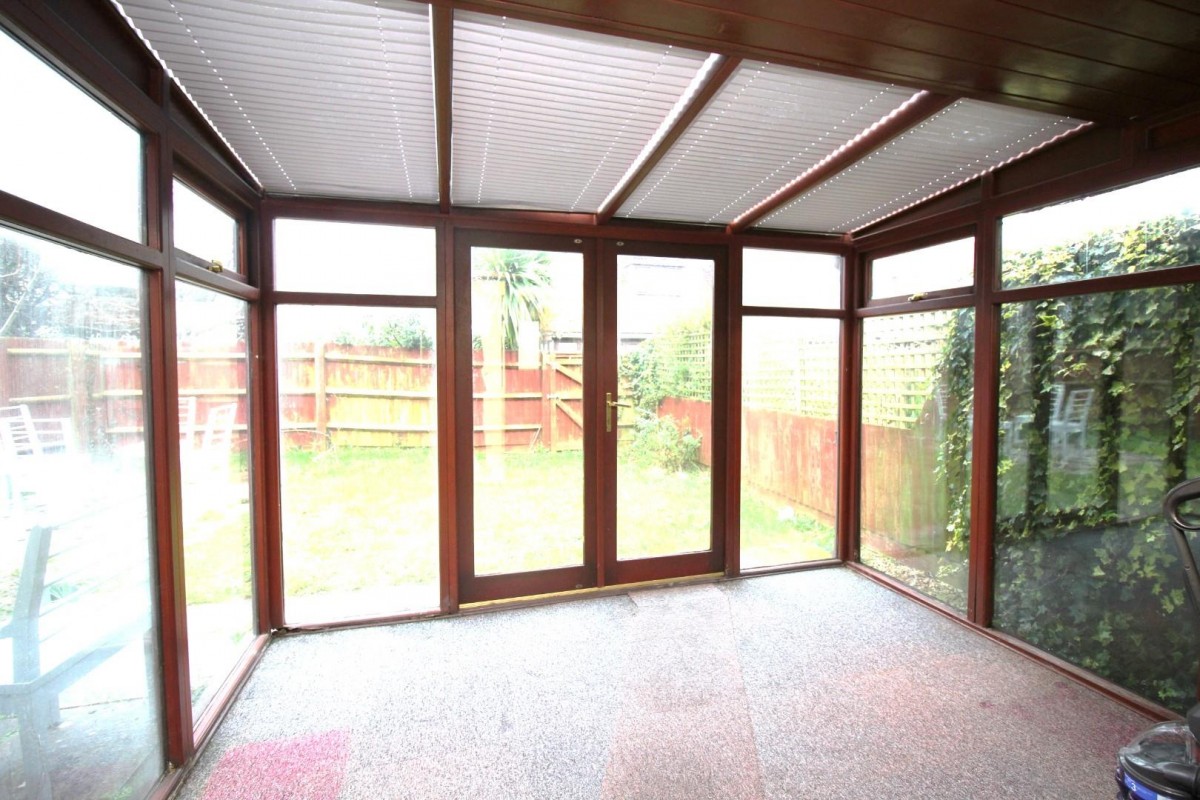 Courville Close, Alveston, Bristol