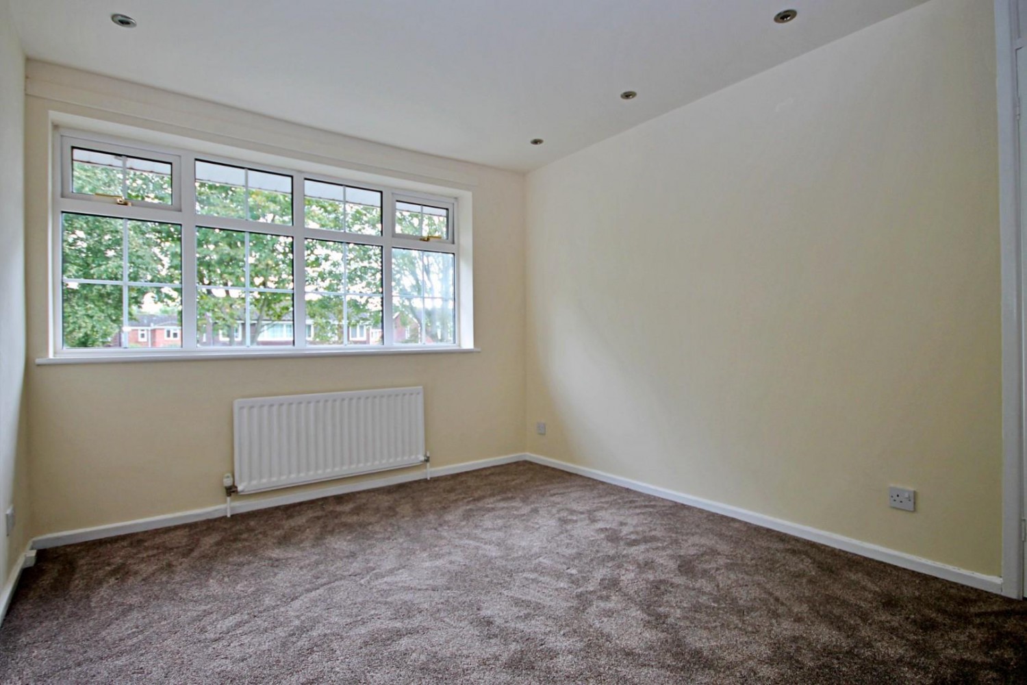 3 bedroom House for sale in Brambling, Tamworth