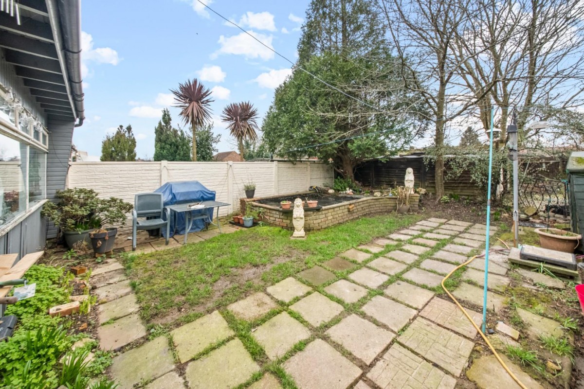 Bourne Avenue, Hayes , UB3 1QR