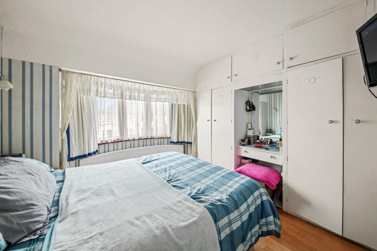 Bourne Avenue, Hayes , UB3 1QR