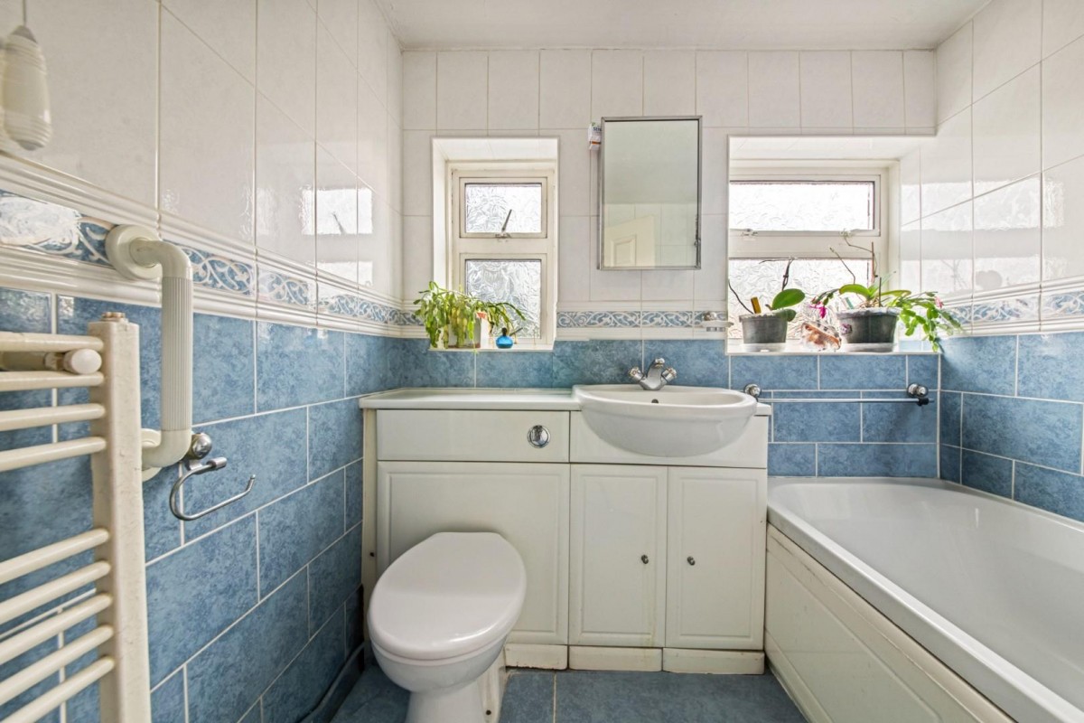 Bourne Avenue, Hayes , UB3 1QR