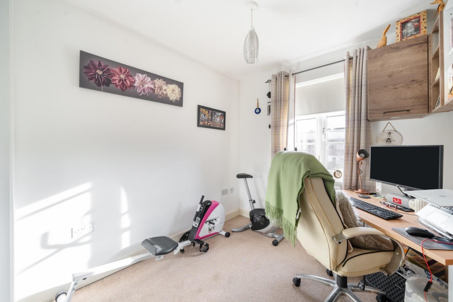 Alexandra Close, Dursley, GL11 4GN