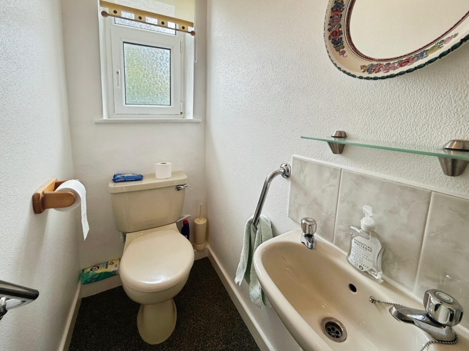 Stray Court Princes Villa Road, Harrogate, HG1 5RJ