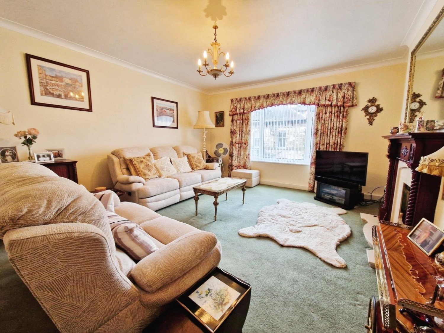 Stray Court Princes Villa Road, Harrogate, HG1 5RJ