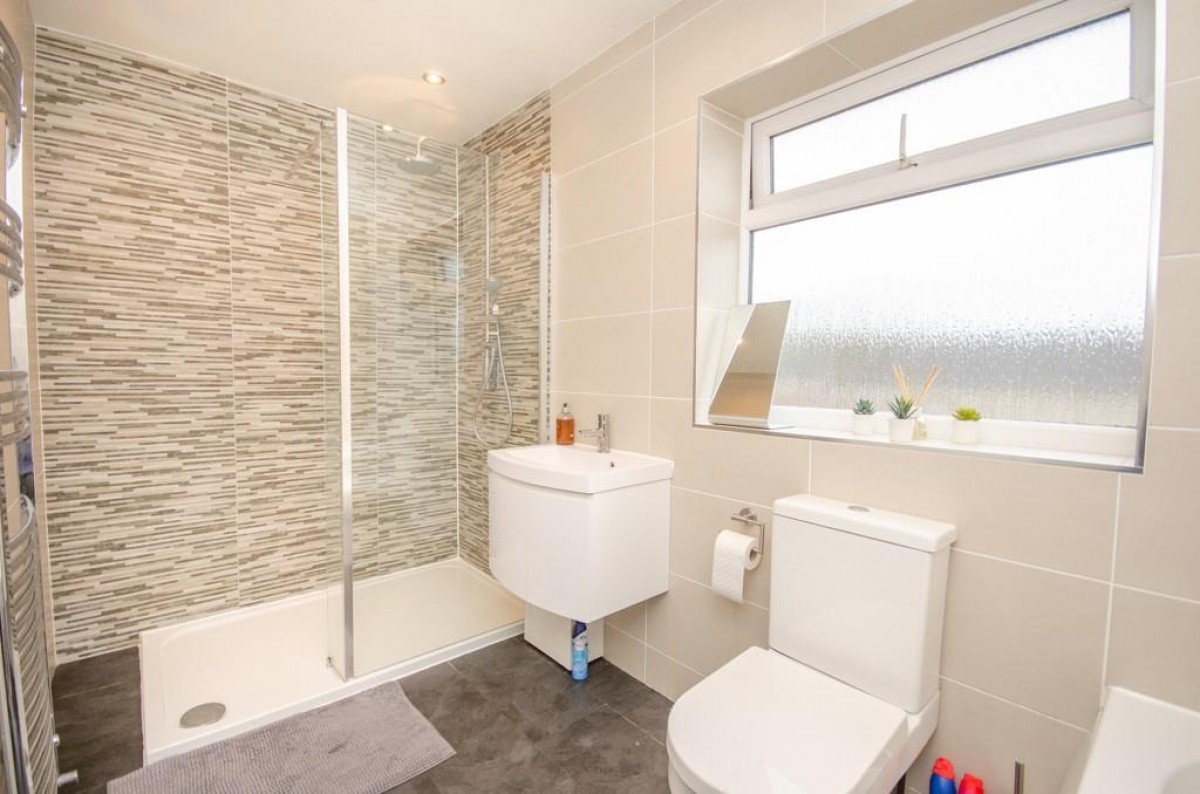 Royal Road, Mangotsfield, Bristol, BS16 9DH