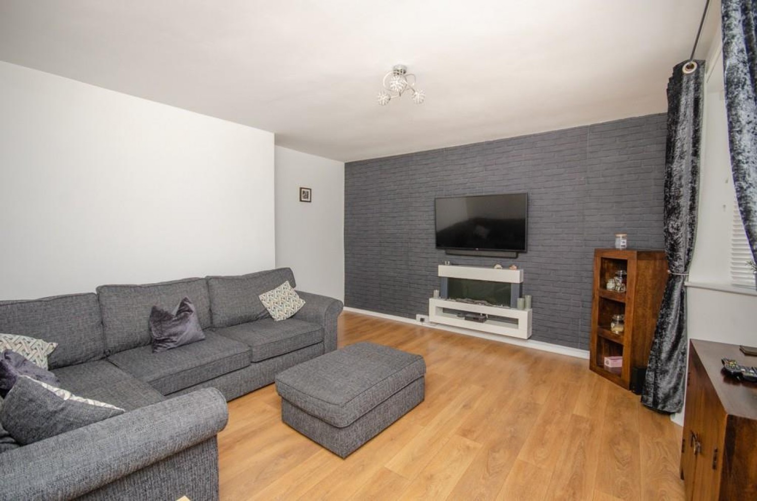 Royal Road, Mangotsfield, Bristol, BS16 9DH