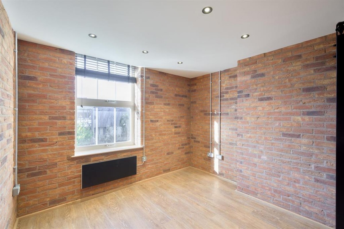 Lordswood Road, Harborne, Birmngham, B17 9RP