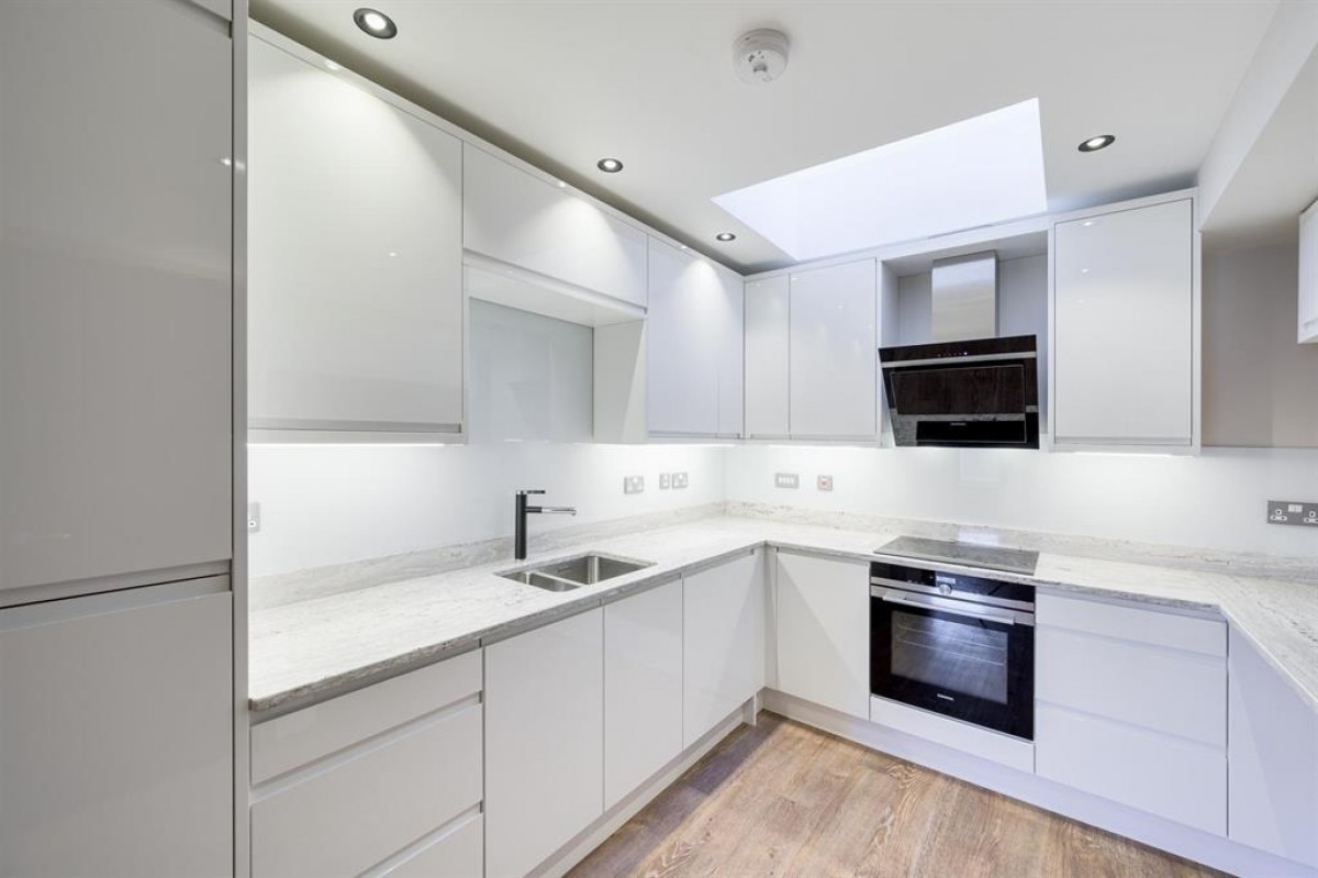 Lordswood Road, Harborne, Birmngham, B17 9RP