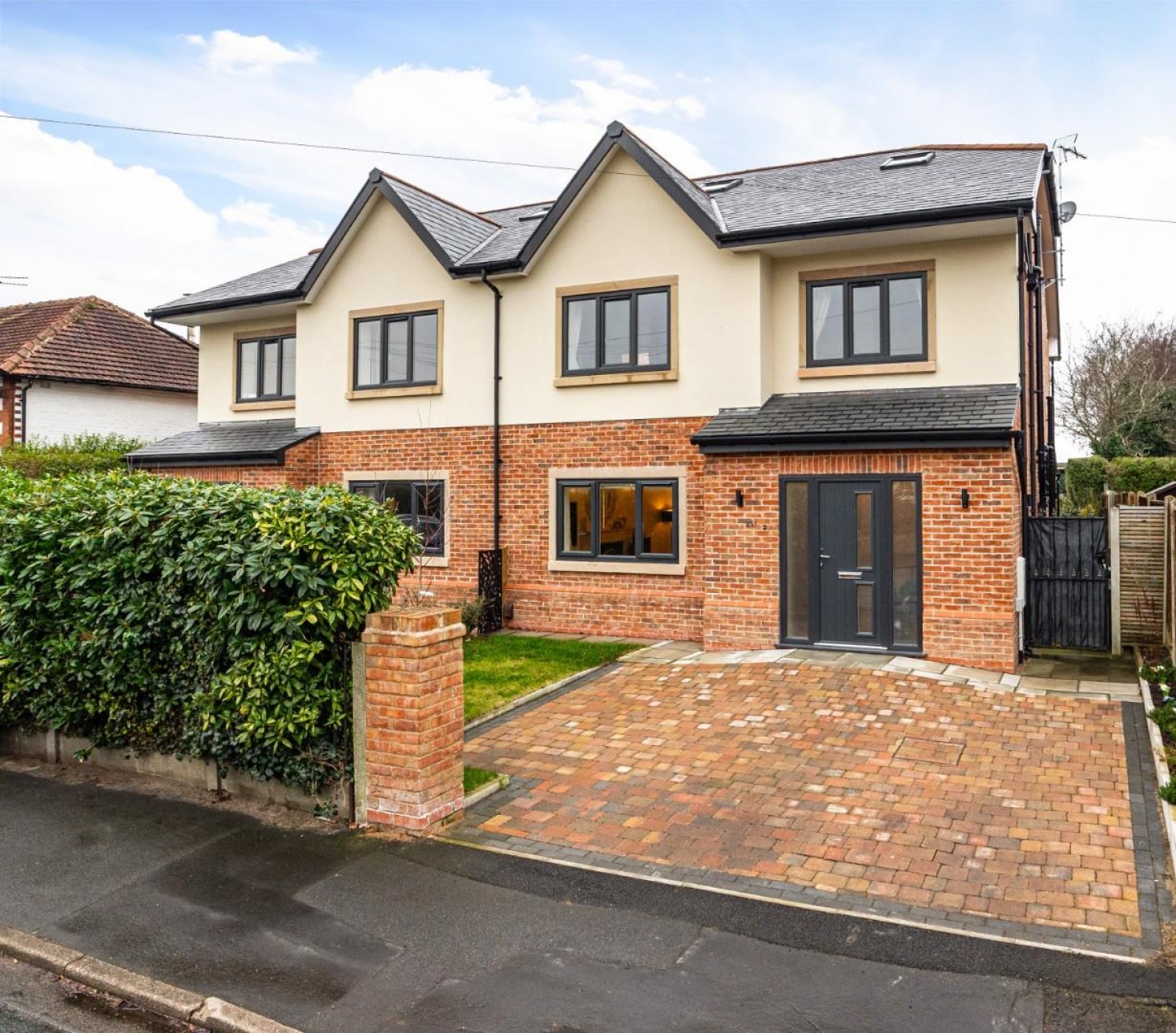 Heyes lane, Timperley