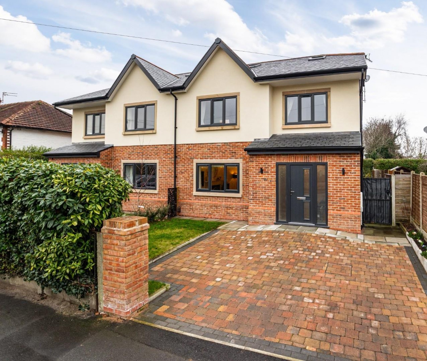 Heyes lane, Timperley