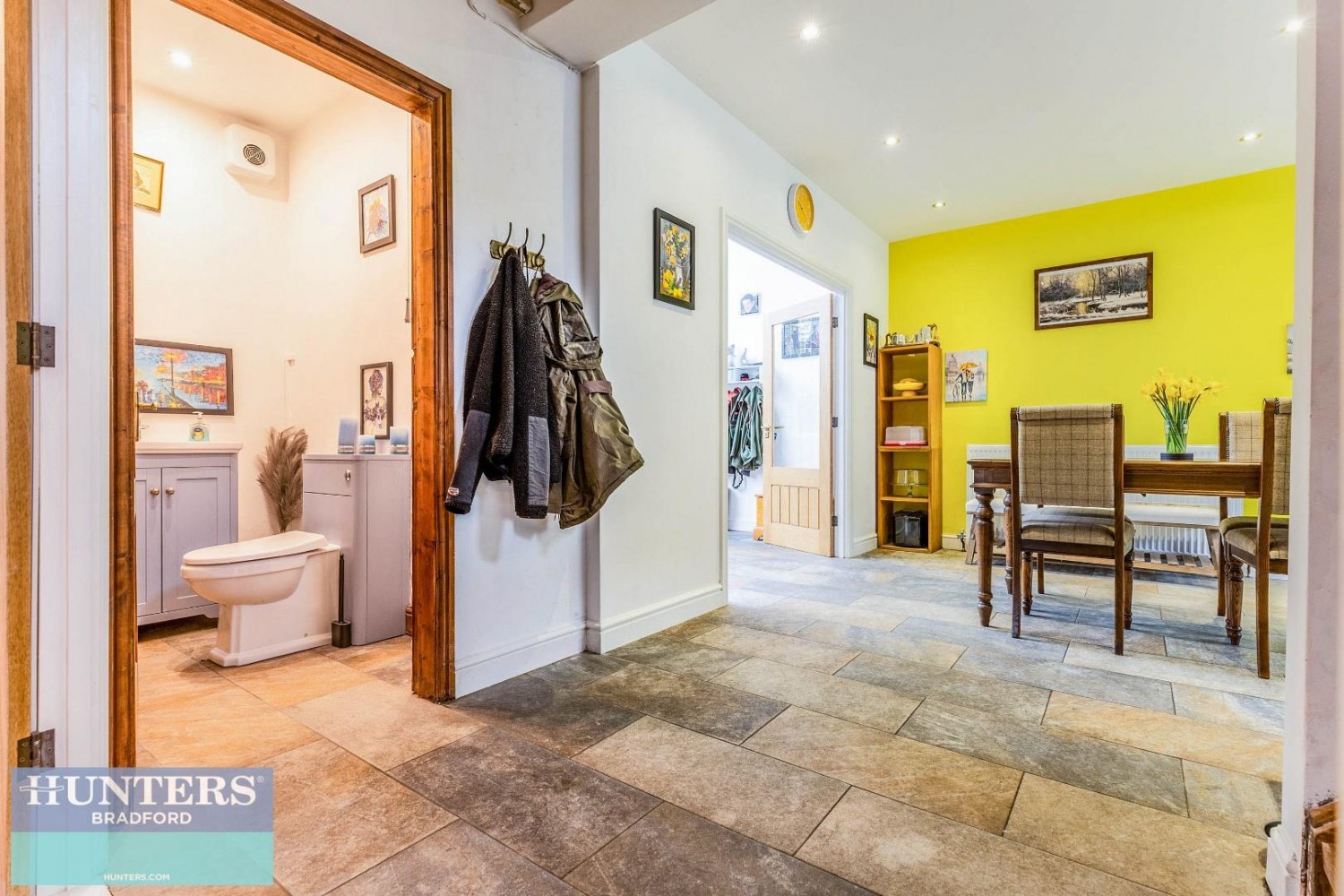 Lane Side, Queensbury, Bradford, West Yorkshire, BD13 1NE
