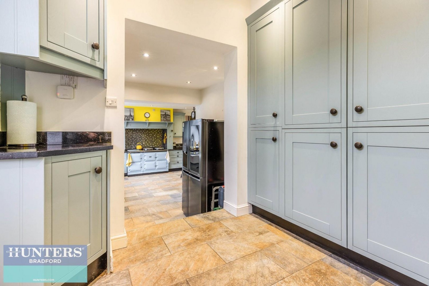 Lane Side, Queensbury, Bradford, West Yorkshire, BD13 1NE