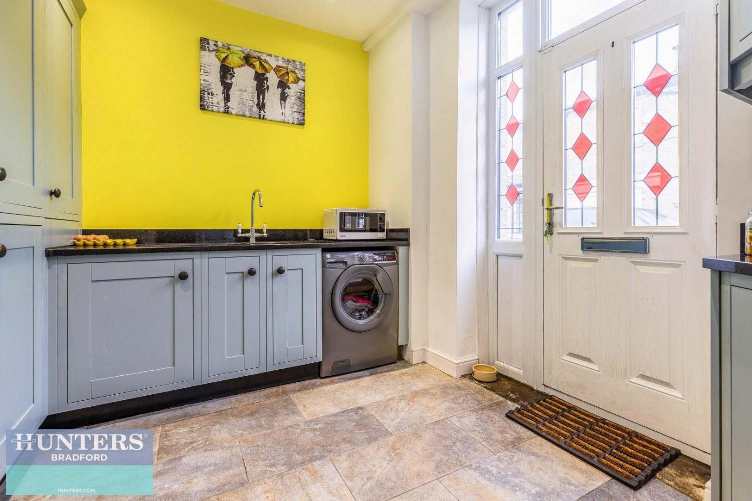 Lane Side, Queensbury, Bradford, West Yorkshire, BD13 1NE