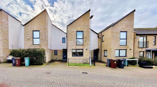 Patrick Crescent, Dagenham, RM8