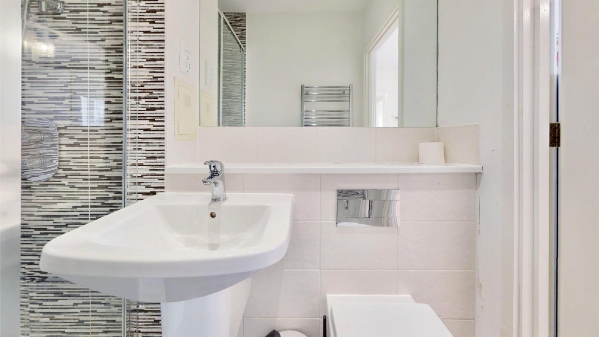 Patrick Crescent, Dagenham, RM8