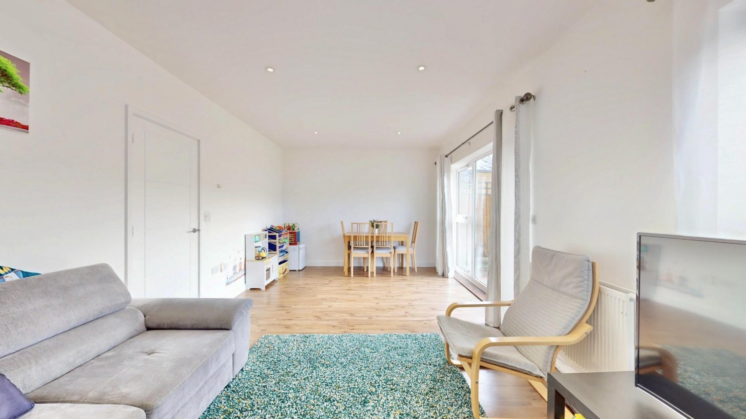 Patrick Crescent, Dagenham, RM8