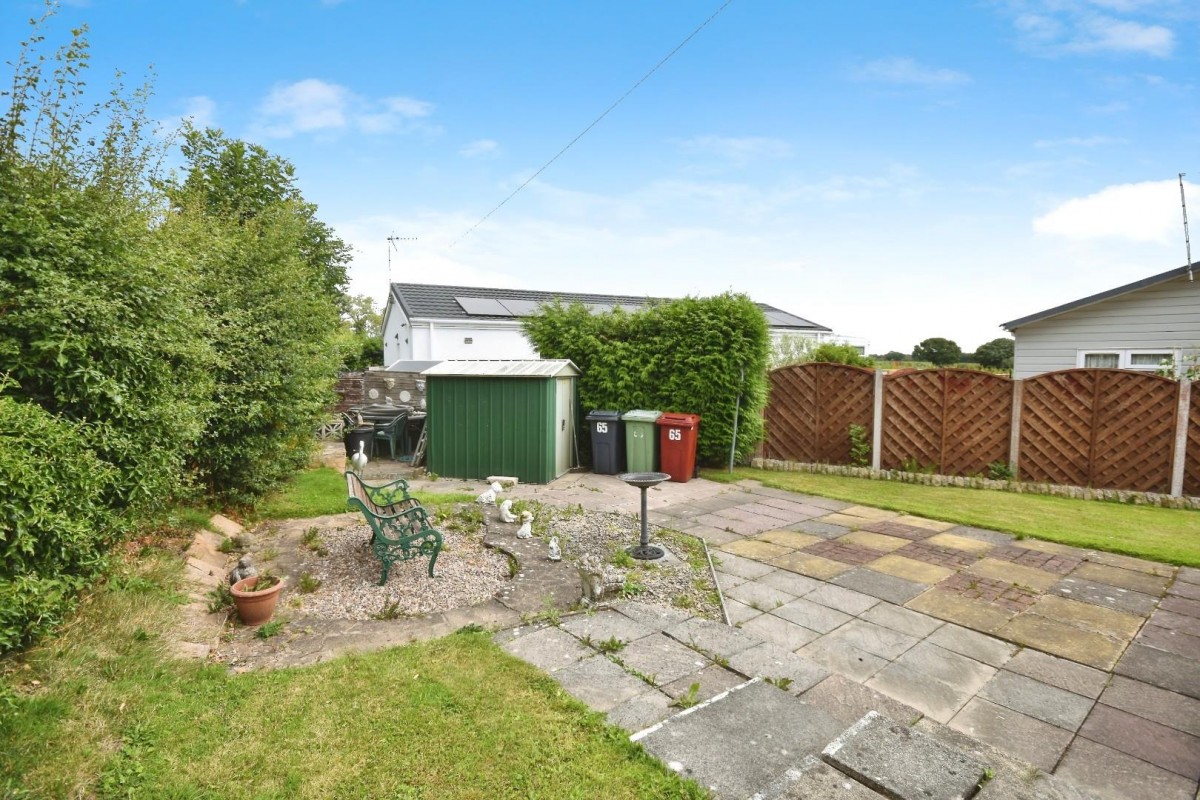 Brookfield Park, Mill Lane, Old Tupton, Chesterfield, S42 6AF