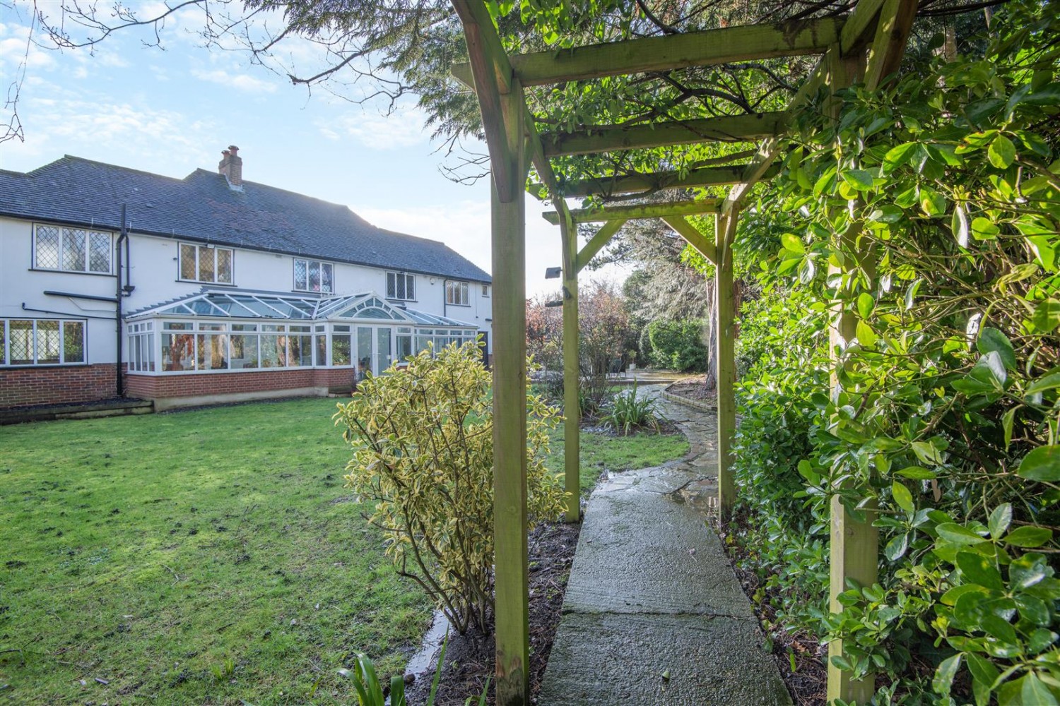 Oakwood Close, Chislehurst