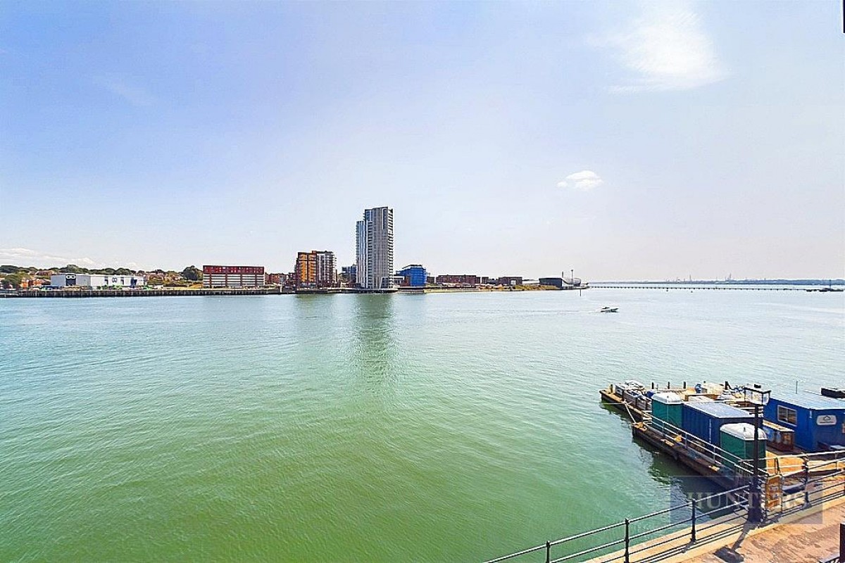 Moorhead Court, Ocean Village, SO14