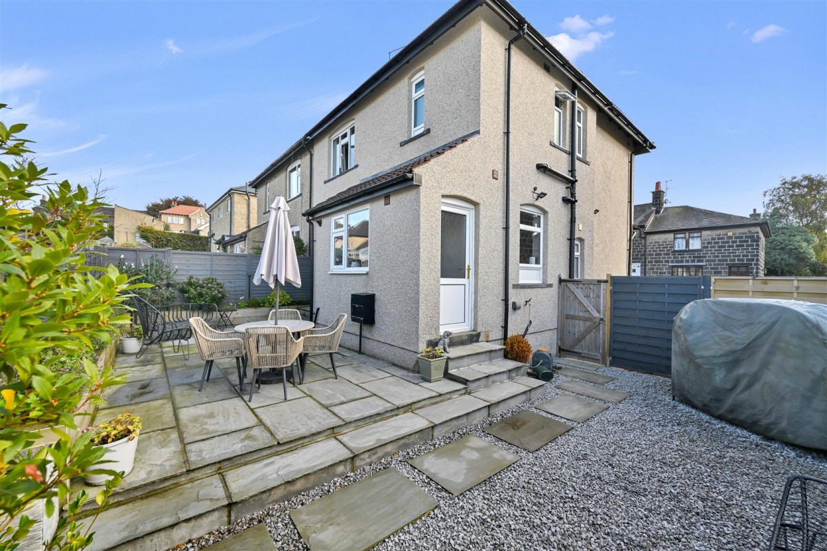 Ashtofts Mount, Guiseley, Leeds