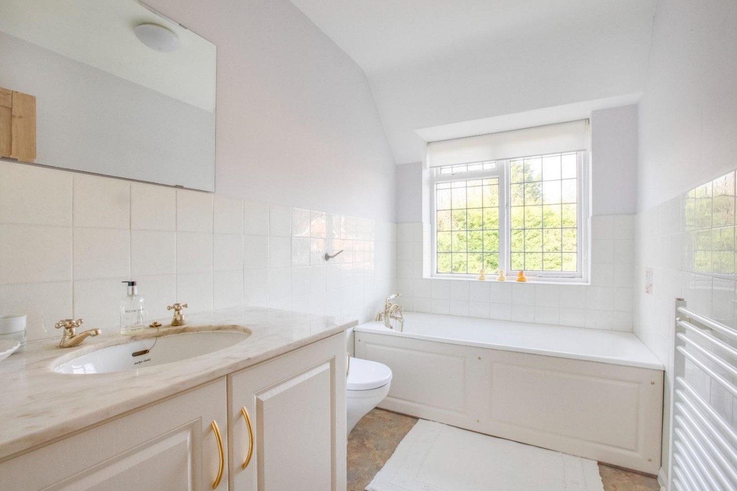Martinsend Lane, Great Missenden, Buckinghamshire, HP16 9HS