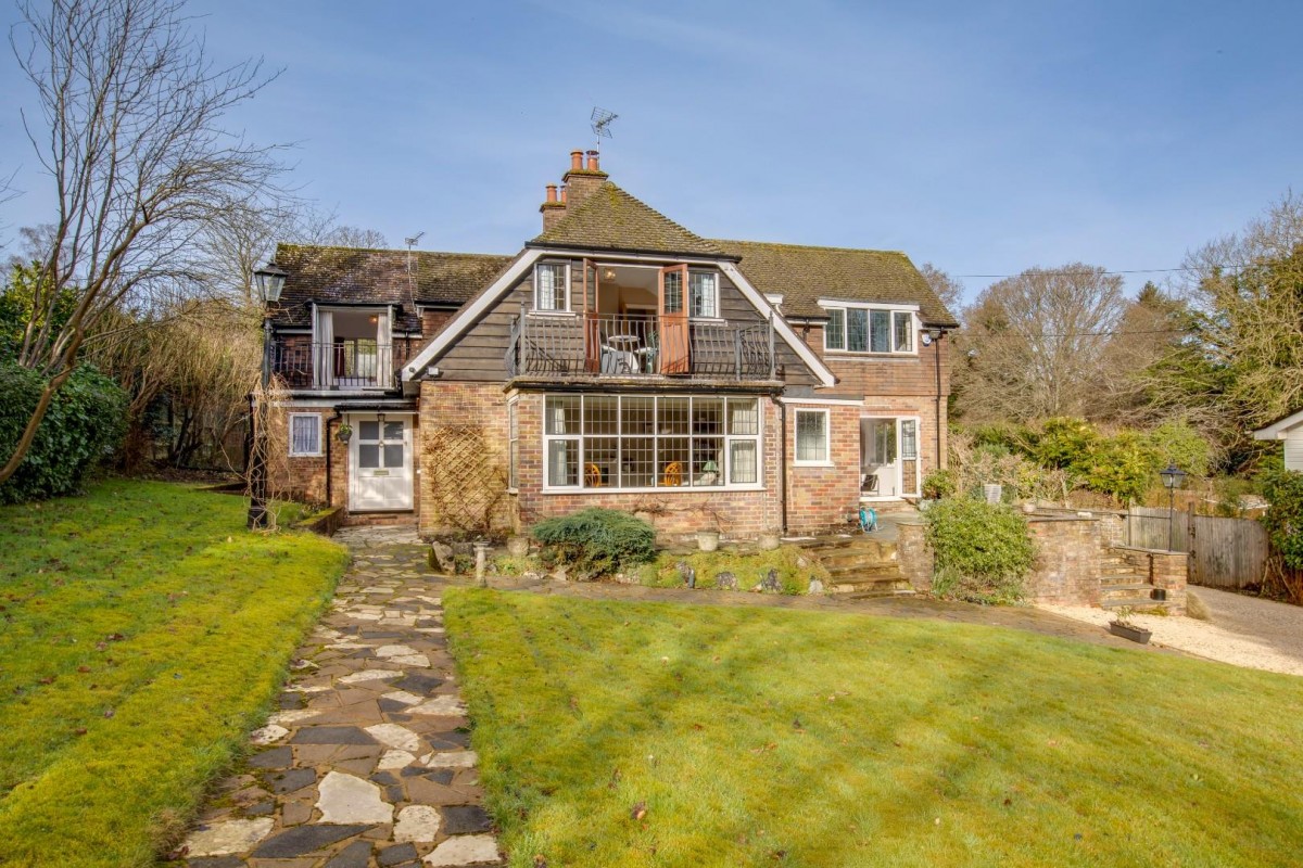 Martinsend Lane, Great Missenden, Buckinghamshire, HP16 9HS