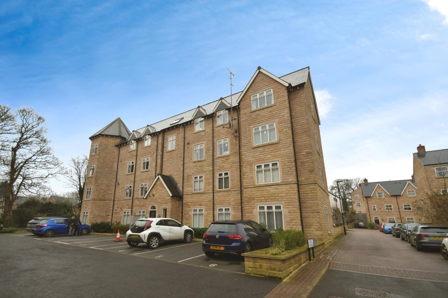 Elm Gardens, Crookes, Sheffield, S10