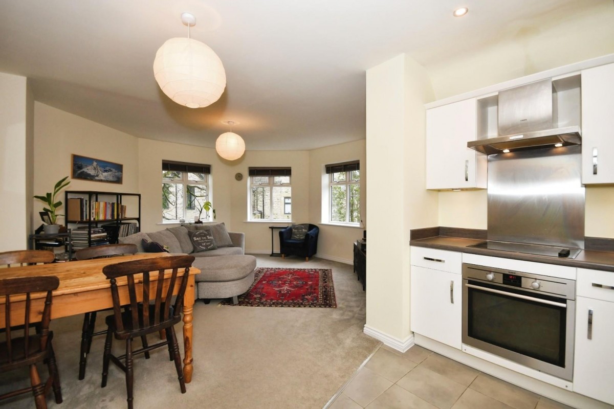 Elm Gardens, Crookes, Sheffield, S10