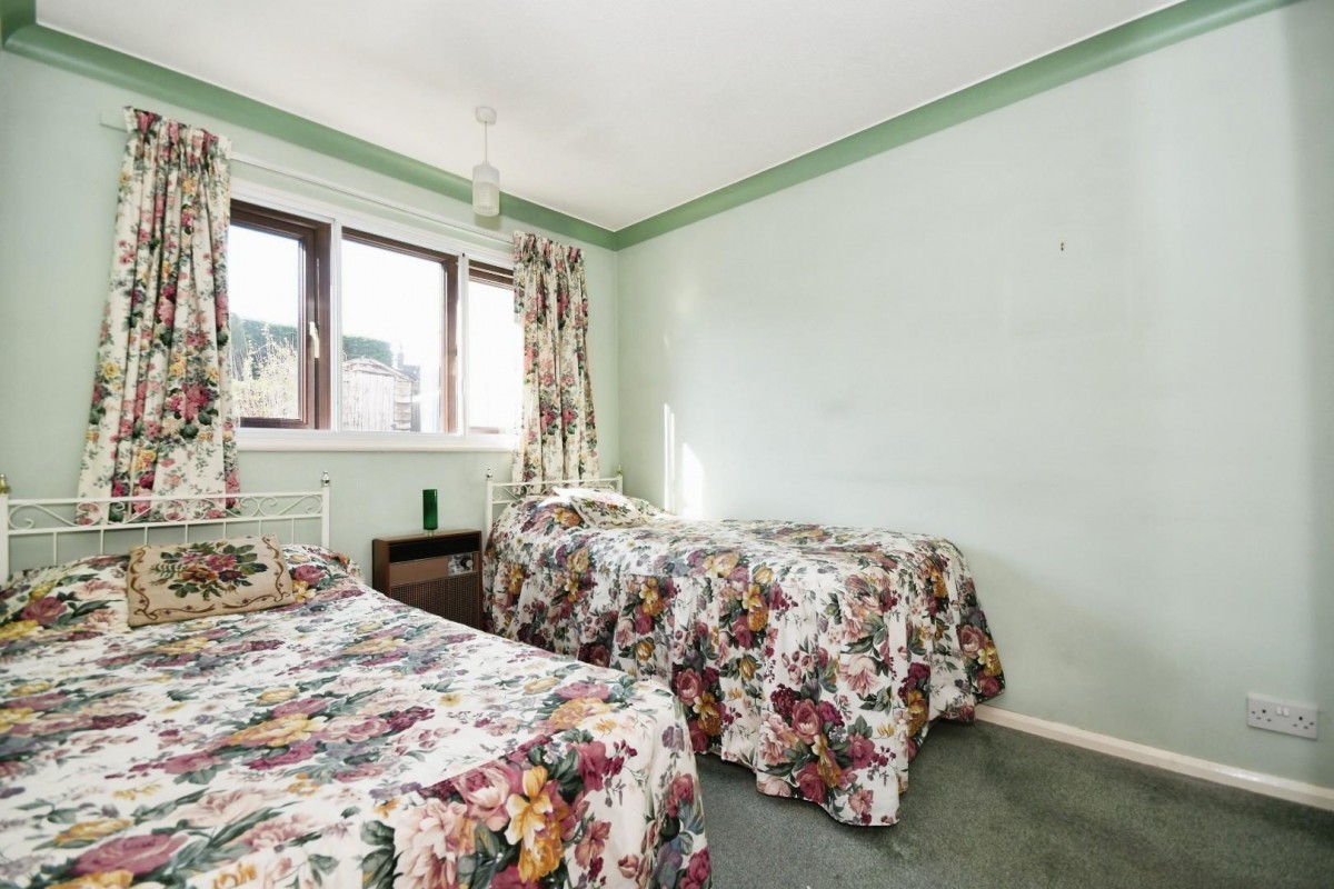 Cromdale Avenue, New Whittington, Chesterfield, S43 2DH