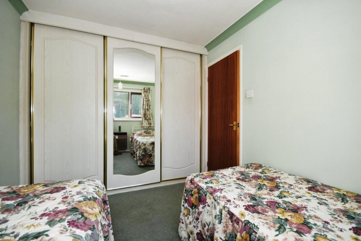 Cromdale Avenue, New Whittington, Chesterfield, S43 2DH