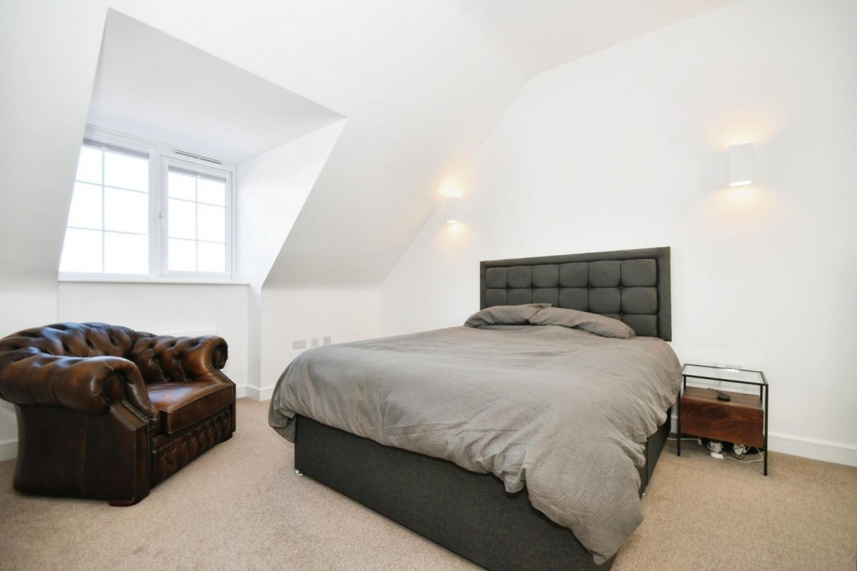 Milford Drive, Wingerworth, Chesterfield, S42 6UQ