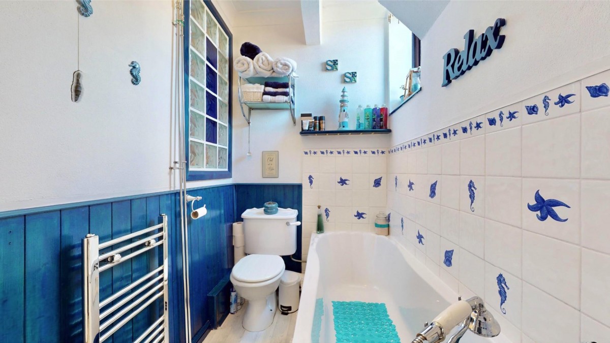 Chittys Lane, Dagenham, RM8