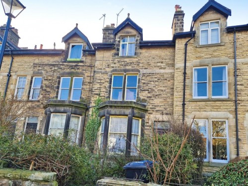 Mornington Crescent, Harrogate, HG1 5DL