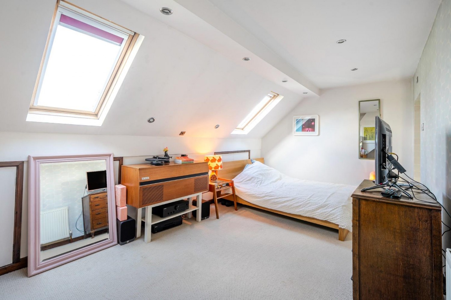 4 bedroom House for sale in Garnett Terrace, Tadcaster, North Yorkshire