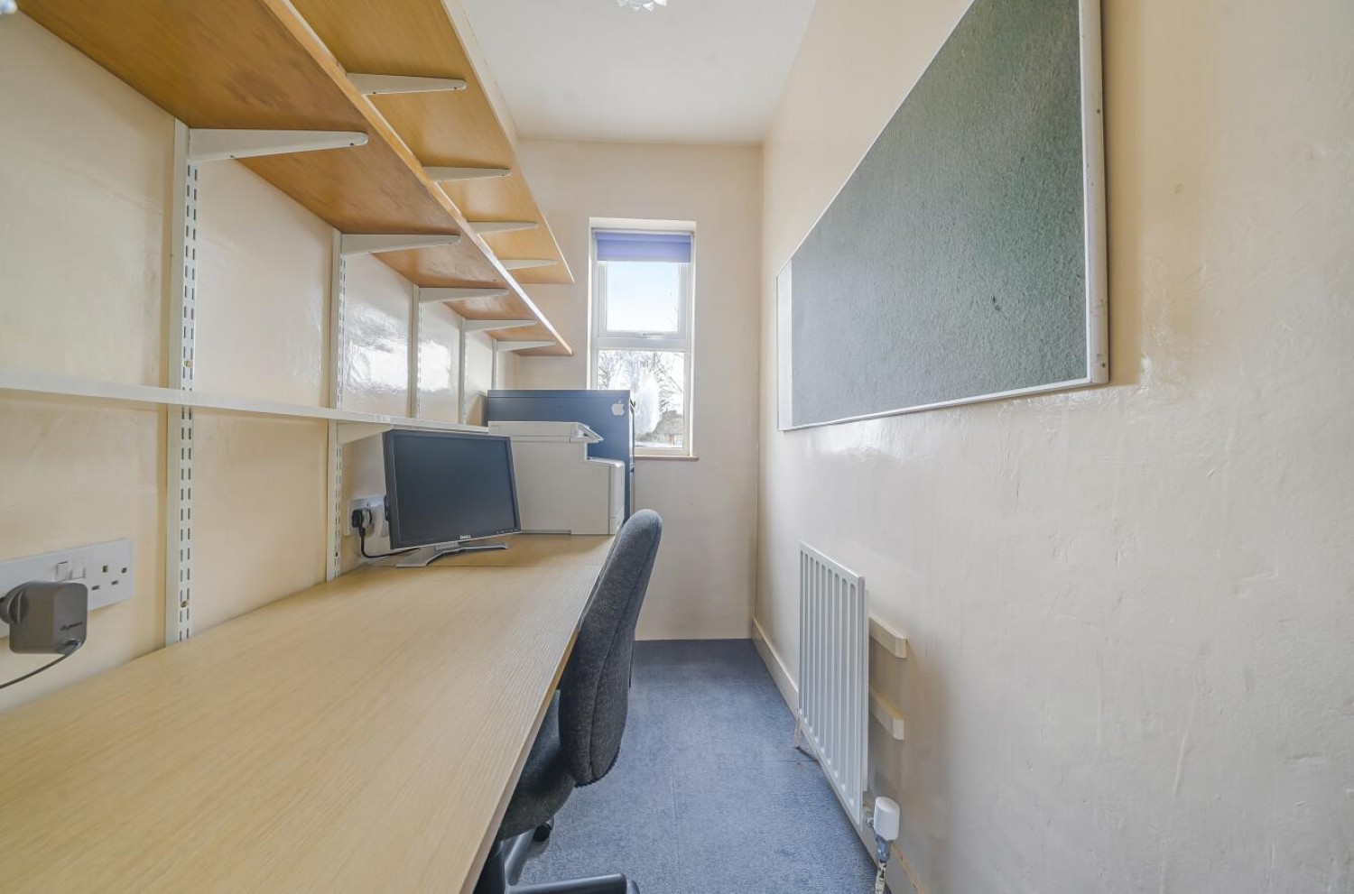 Hazelbank Road, London, SE6 1LR