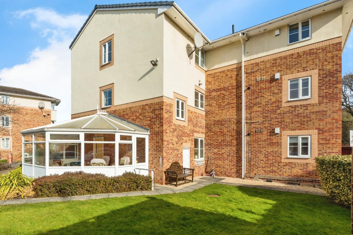Cowley Lane, Chapeltown, Sheffield, S35 1SY