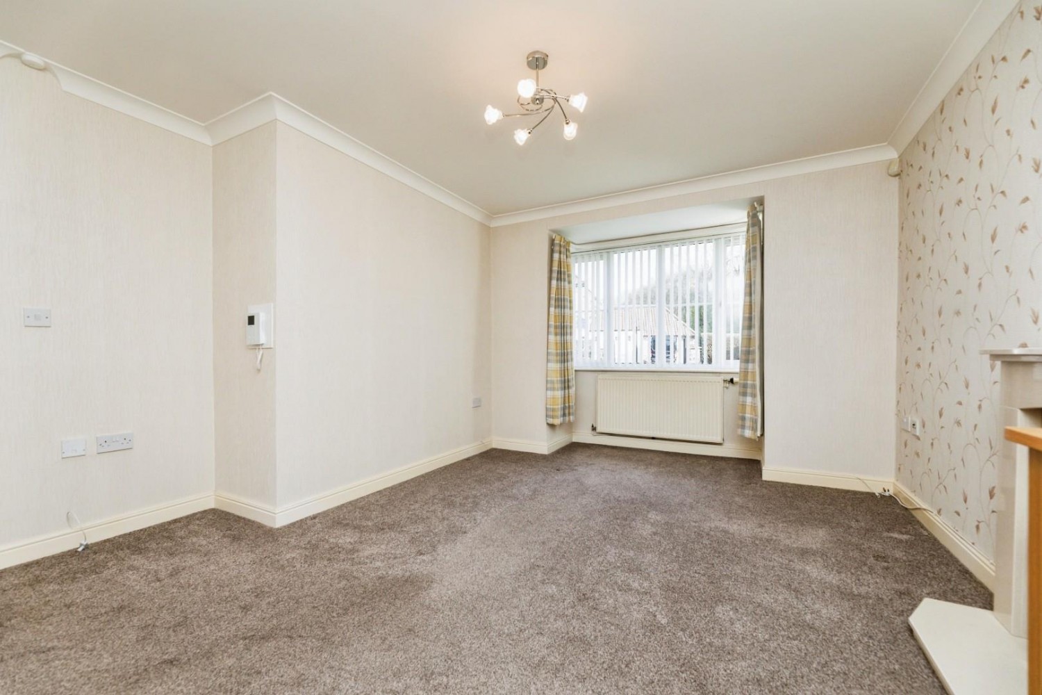 Cowley Lane, Chapeltown, Sheffield, S35 1SY