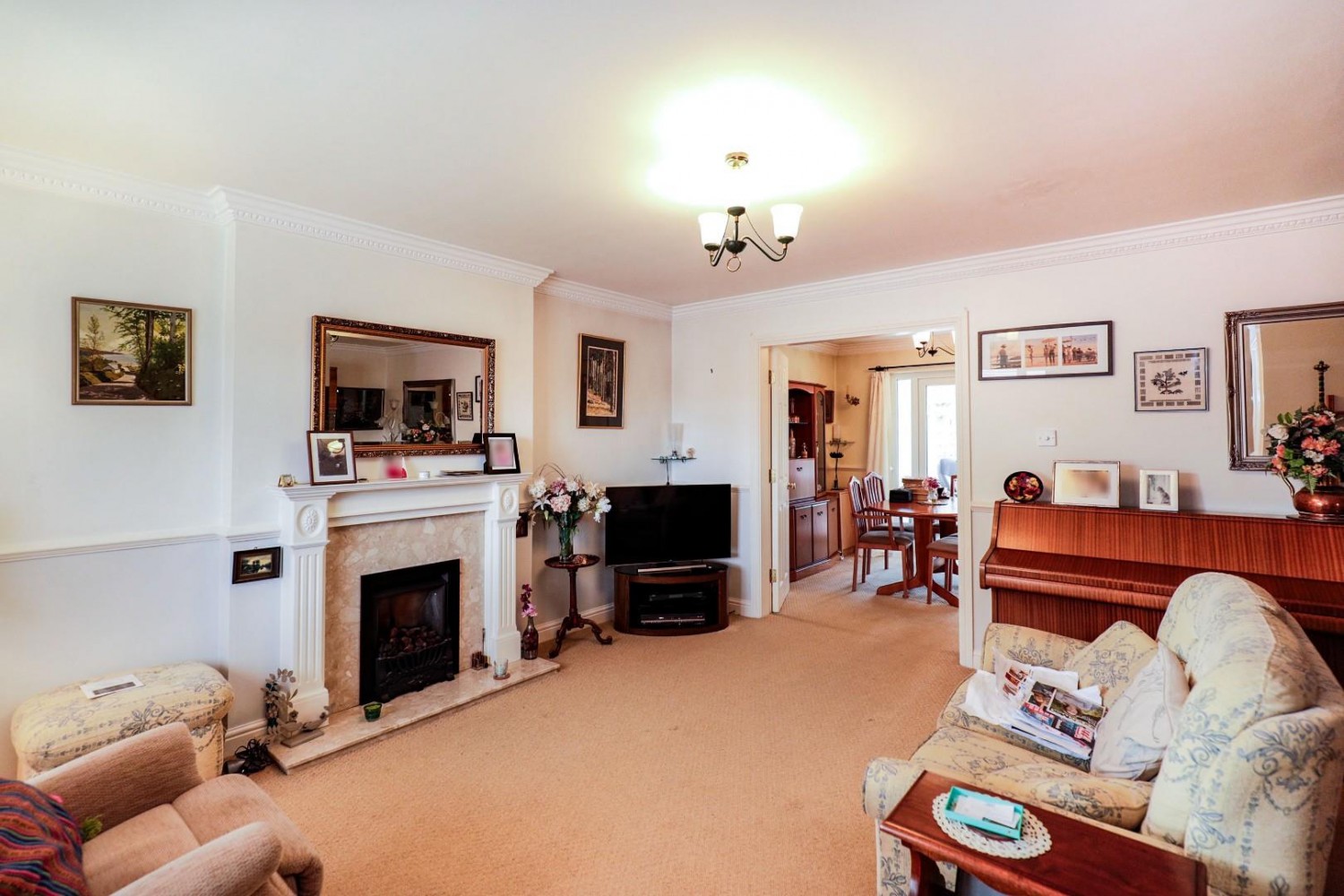 Wharnscliffe Drive, York